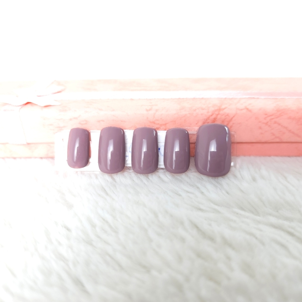 Muva Simply Press-on Nails